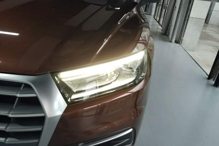 Used Audi Q5L 2018 40 TFSI Prestige Edition China V Left Front Headlight