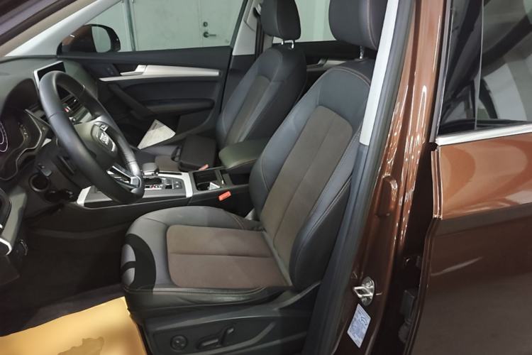 Used Audi Q5L 2018 40 TFSI Prestige Fashion Edition China V Left Front Seat