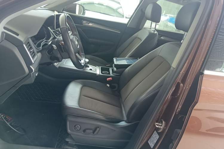 Used Audi Q5L 2018 45 TFSI Prestige Fashion Edition China V Emission Standard Left Front Seat