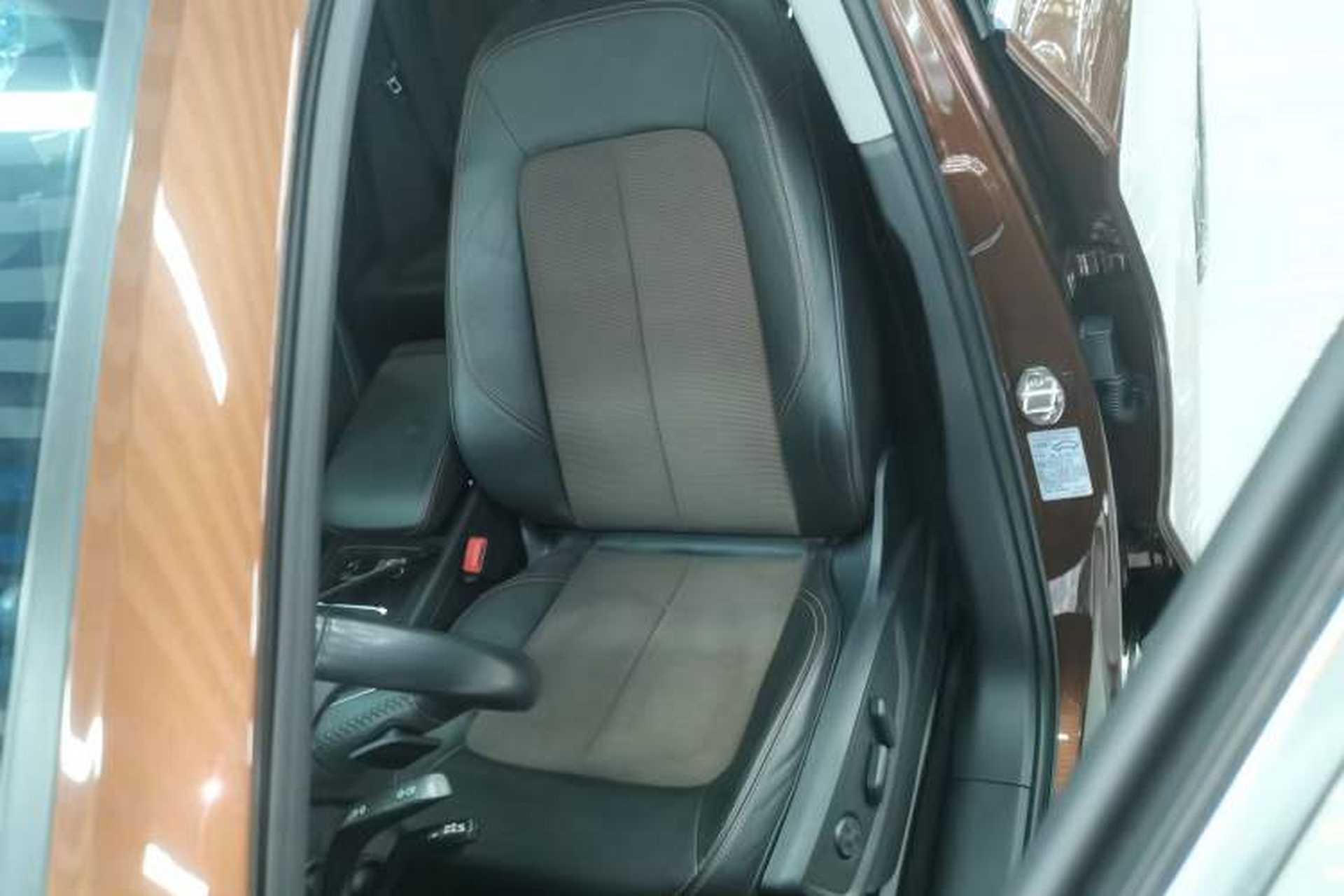 Used Audi Q5L 2018 45 TFSI Prestige Fashion Edition China V Emission Standard Left Front Seat