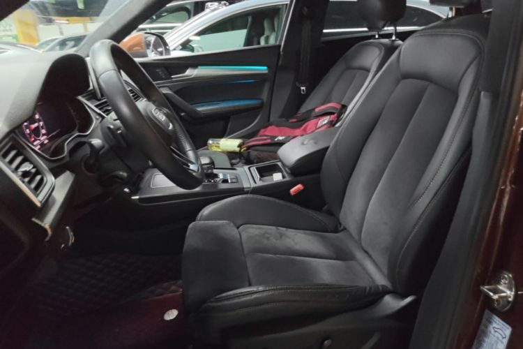 Used Audi Q5L 2018 45 TFSI Prestige Fashion Edition China VI Emission Standard Left Front Seat