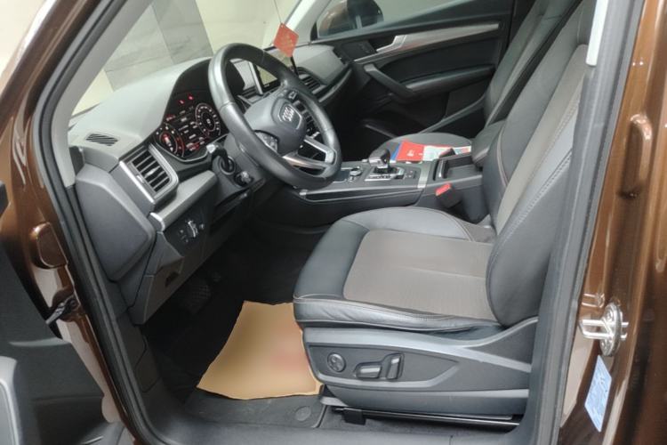 Used Audi Q5L 2018 45 TFSI Prestige Fashion Edition China V Emission Standard Left Front Seat