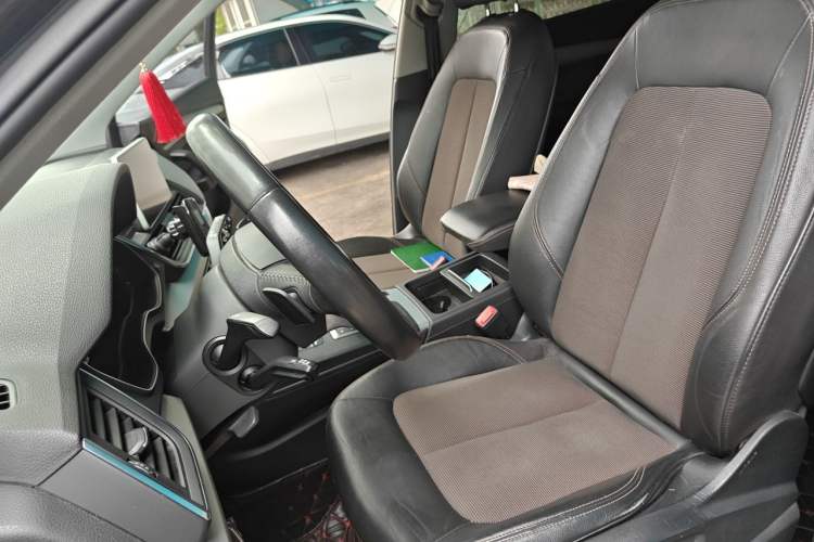 Used Audi Q5L 2018 40 TFSI Prestige Fashion Edition China VI Left Front Seat
