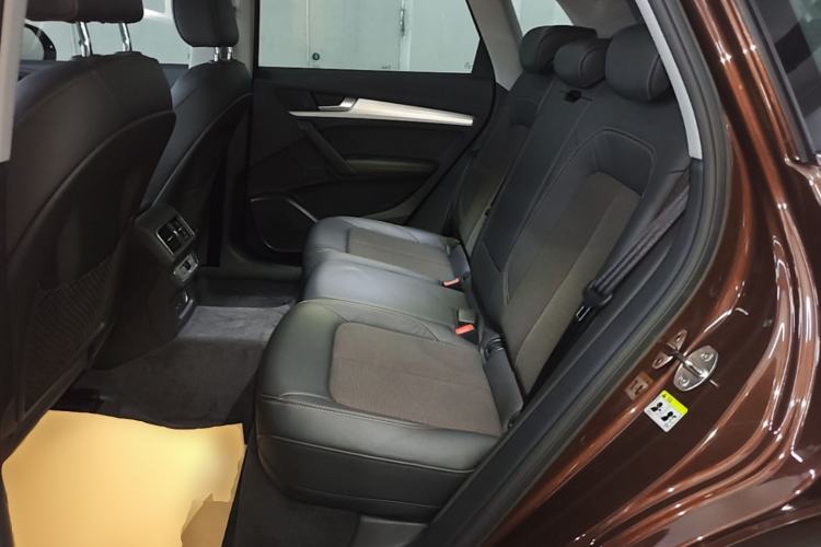Used Audi Q5L 2018 40 TFSI Prestige Fashion Edition China V Left Rear Seat