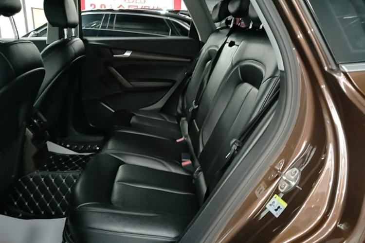 Used Audi Q5L 2018 40 TFSI Prestige Edition China V Left Rear Seat