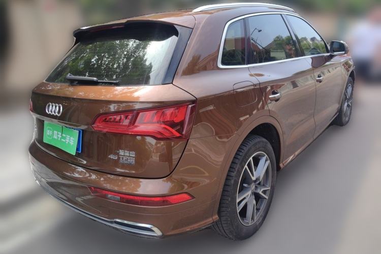 Used Audi Q5L 2018 45 TFSI Prestige Fashion Edition China V Emission Standard Rear Right 45 Deg