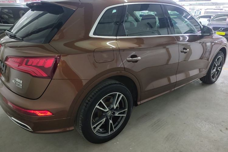 Used Audi Q5L 2018 40 TFSI Prestige Fashion Edition China V Rear Right 45 Deg