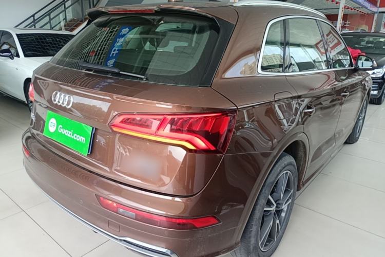 Used Audi Q5L 2018 45 TFSI Prestige Fashion Edition China V Emission Standard Rear Right 45 Deg