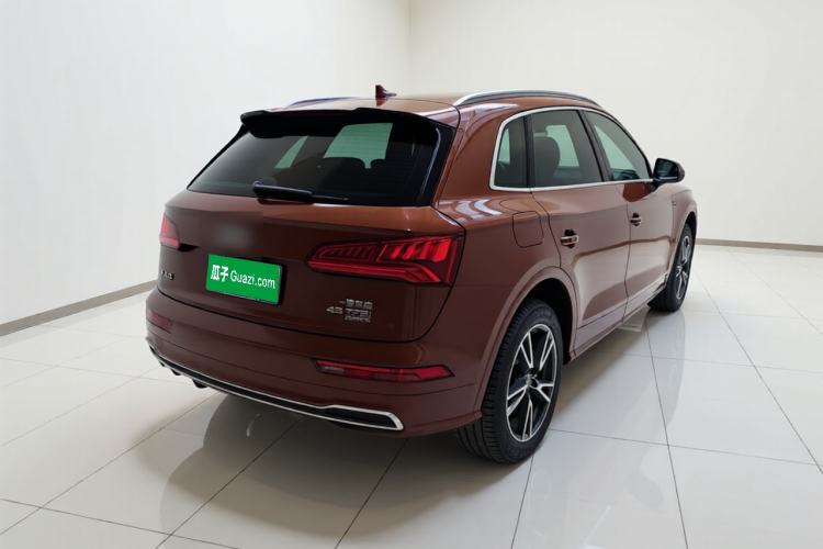 Used Audi Q5L 2018 45 TFSI Prestige Fashion Edition China V Emission Standard Rear Right 45 Deg