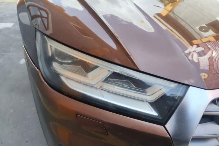 Used Audi Q5L 2018 40 TFSI Prestige Fashion Edition China V Right Front Headlight