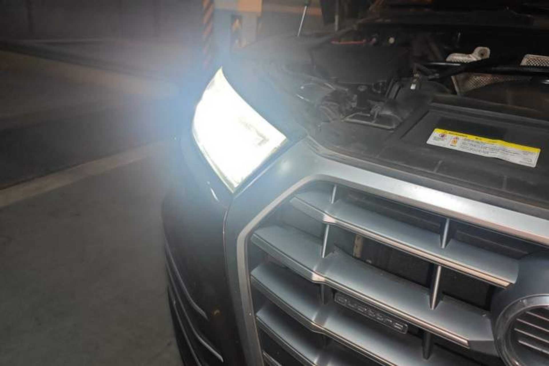 Used Audi Q5L 2018 40 TFSI Prestige Fashion Edition China V Right Front Headlight