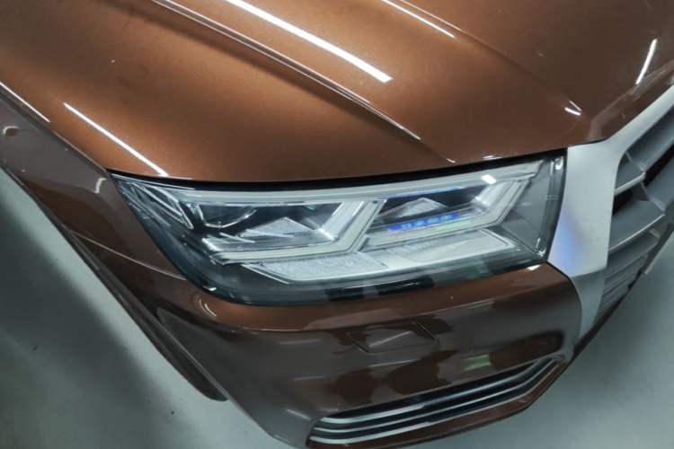 Used Audi Q5L 2018 45 TFSI Prestige Fashion Edition China VI Emission Standard Right Front Headlight