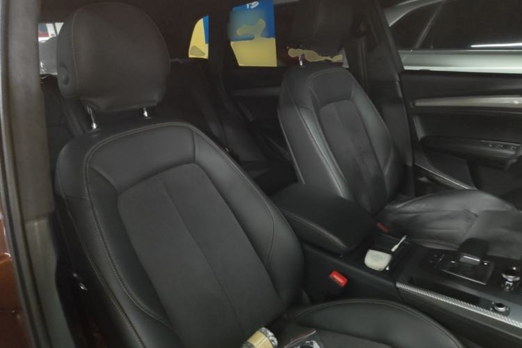Used Audi Q5L 2018 45 TFSI Prestige Fashion Edition China VI Emission Standard Right Front Seat