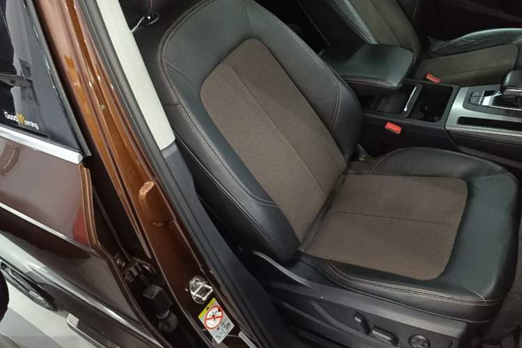 Used Audi Q5L 2018 45 TFSI Prestige Fashion Edition China V Emission Standard Right Front Seat