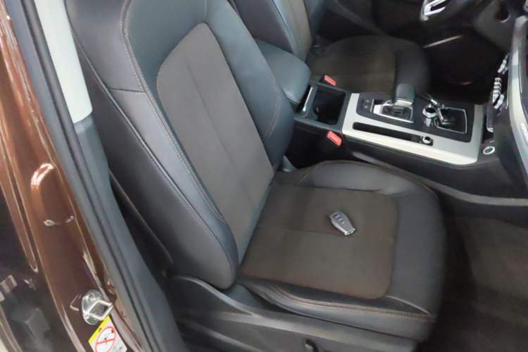 Used Audi Q5L 2018 40 TFSI Prestige Fashion Edition China V Right Front Seat