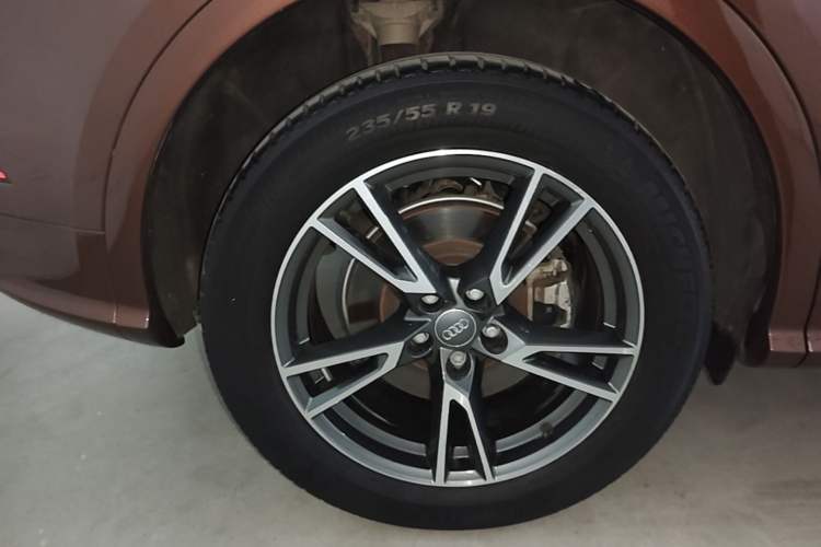 Used Audi Q5L 2018 40 TFSI Prestige Fashion Edition China V Right Rear Wheel Hub