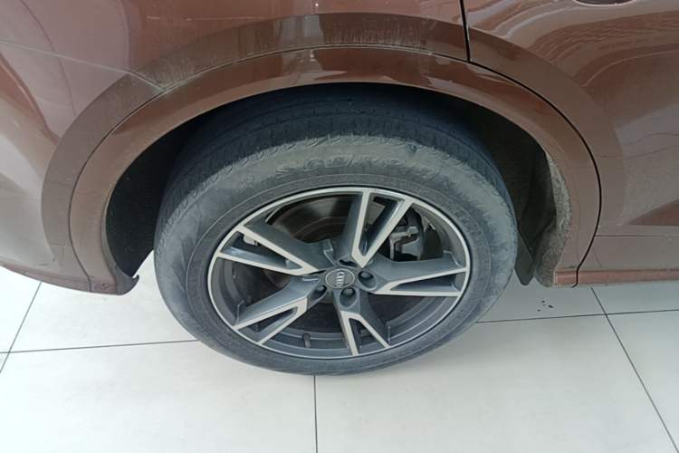 Used Audi Q5L 2018 45 TFSI Prestige Fashion Edition China V Emission Standard Right Rear Wheel Hub