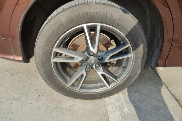Used Audi Q5L 2018 40 TFSI Prestige Fashion Edition China V Right Rear Wheel Hub
