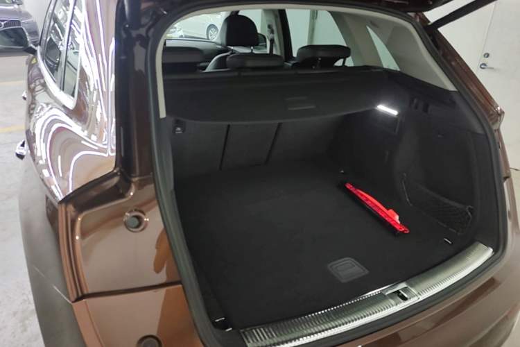 Used Audi Q5L 2018 40 TFSI Prestige Fashion Edition China V Trunk