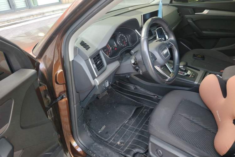 Used Audi Q5L 2018 40 TFSI Prestige Edition China V Driver Seat