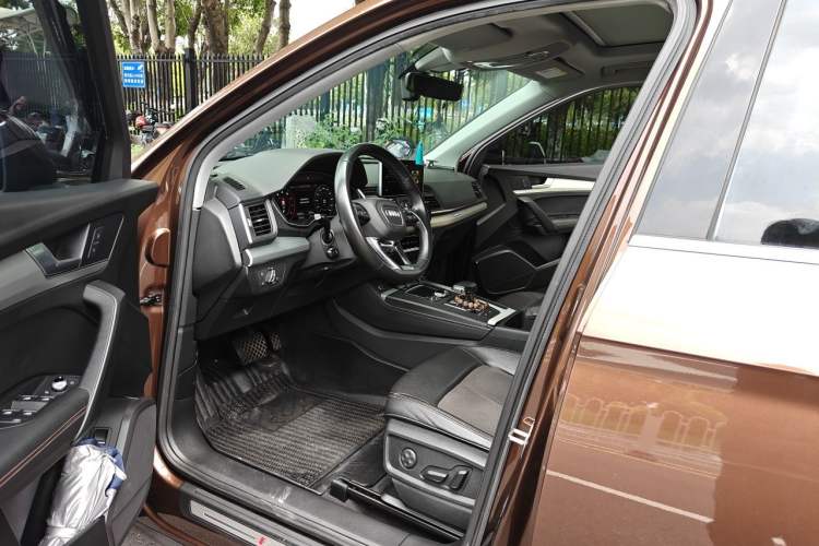 Used Audi Q5L 2018 40 TFSI Prestige Fashion Edition China V Driver Seat
