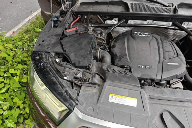 Used Audi Q5L 2018 40 TFSI Prestige Fashion Edition China V Engine Bay Right