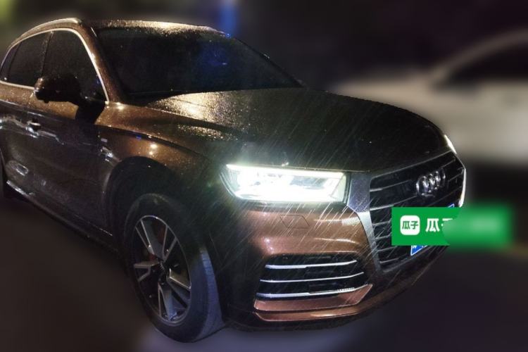 Used Audi Q5L 2018 45 TFSI Prestige Fashion Edition China V Emission Standard Front Right 45 Deg