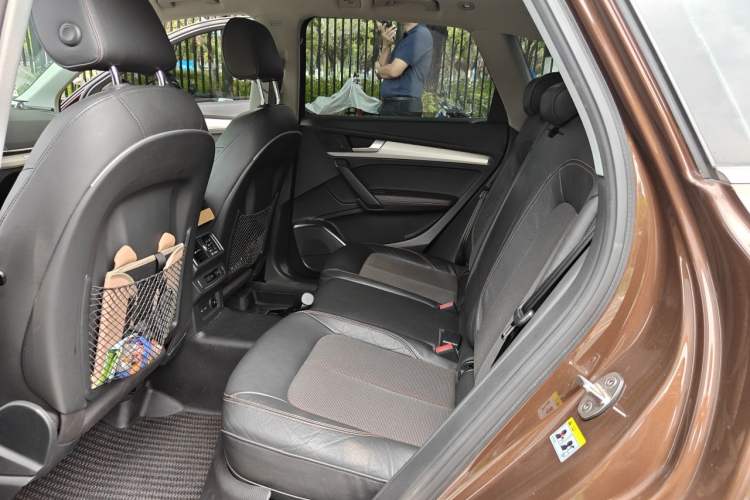 Used Audi Q5L 2018 40 TFSI Prestige Fashion Edition China V Left Rear Seat