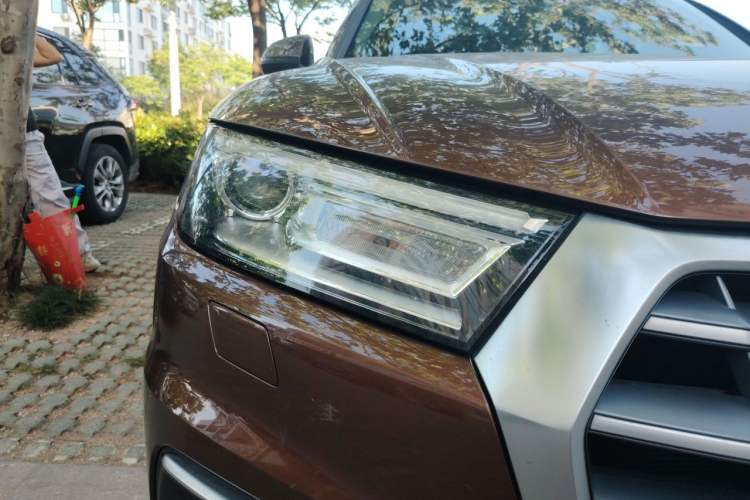 Used Audi Q5L 2018 40 TFSI Prestige Edition China V Right Front Headlight