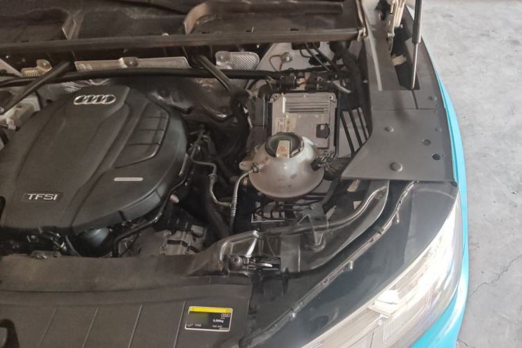 Used Audi Q5L 2018 40 TFSI Prestige Fashion Edition China VI Engine Bay Left