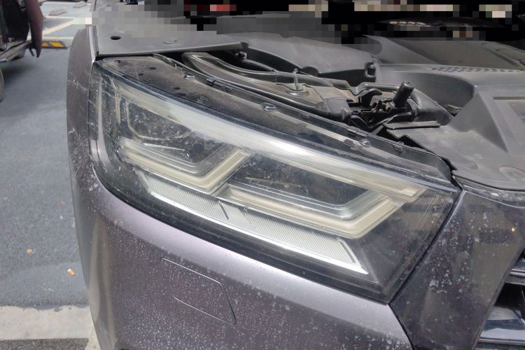 Used Audi Q5L 2018 45 TFSI Prestige Fashion Edition China V Emission Standard Right Front Headlight
