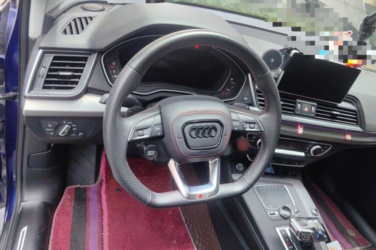 Used Audi Q5L 2018 45 TFSI Prestige Fashion Edition China V Emission Standard Steering Wheel