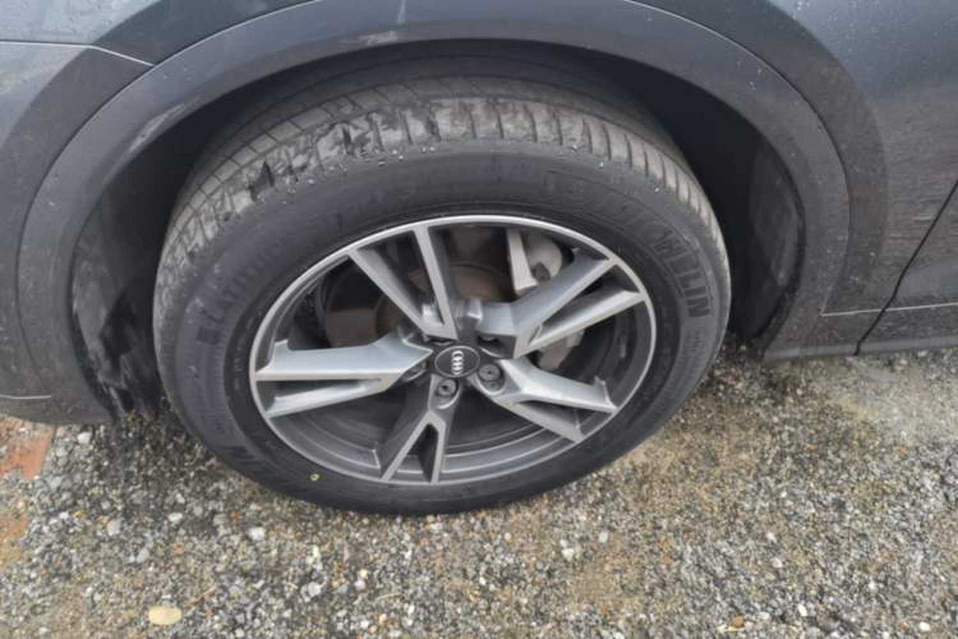 Used Audi Q5L 2018 40 TFSI Prestige Fashion Edition China VI Left Front Wheel Hub