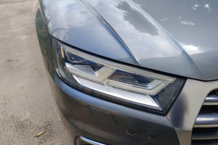Used Audi Q5L 2018 45 TFSI Prestige Elegant Edition China VI Right Front Headlight