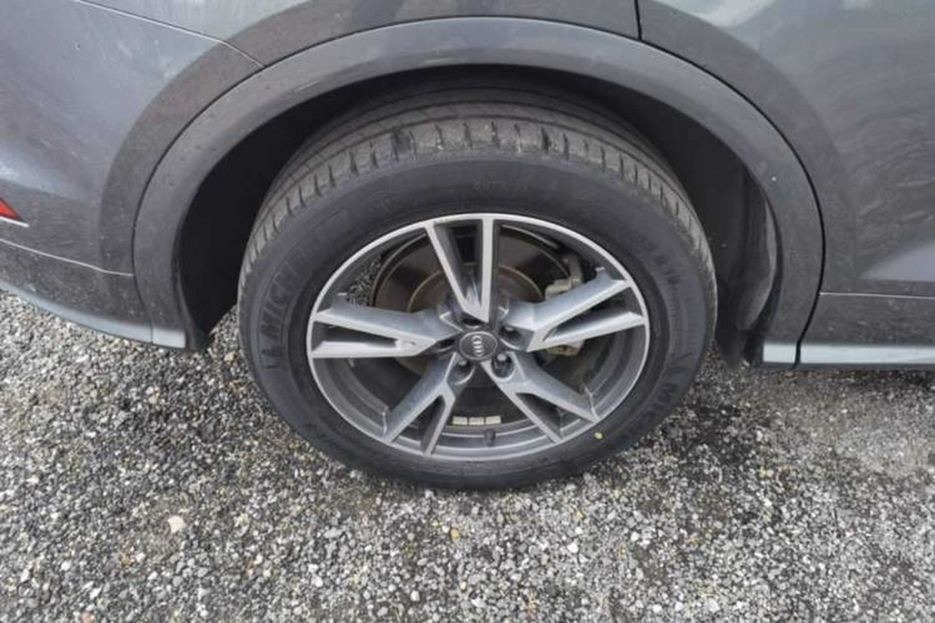 Used Audi Q5L 2018 40 TFSI Prestige Fashion Edition China VI Right Rear Wheel Hub