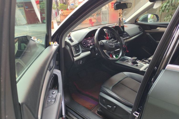 Used Audi Q5L 2018 40 TFSI Prestige Fashion Edition China VI Driver Seat