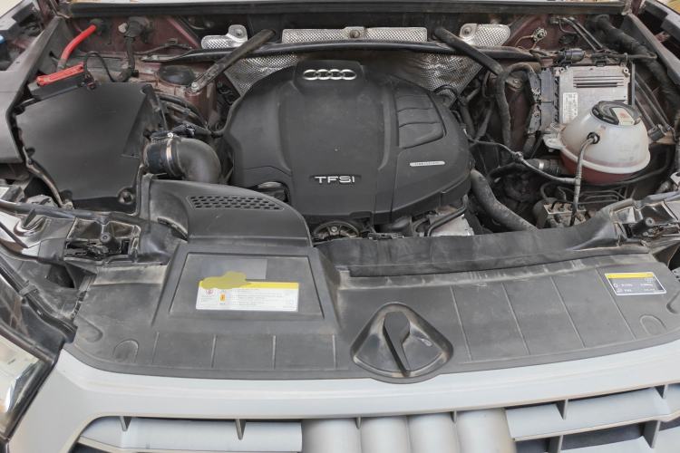 Used Audi Q5L 2018 40 TFSI Prestige Fashion Edition China V Engine Bay
