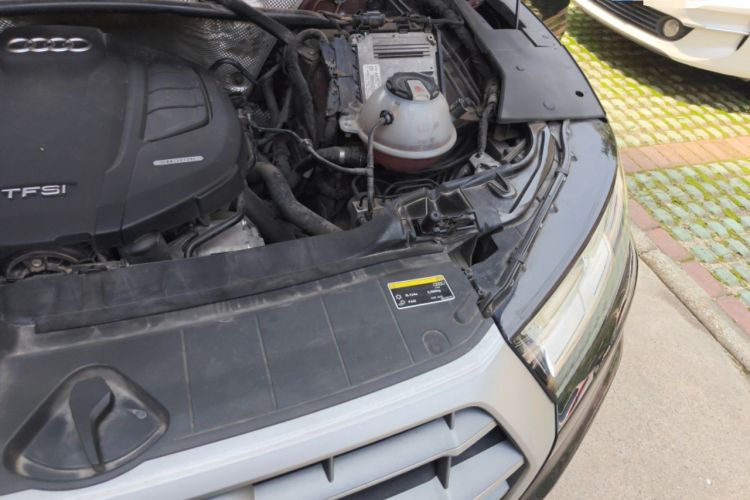 Used Audi Q5L 2018 40 TFSI Prestige Fashion Edition China V Engine Bay Left