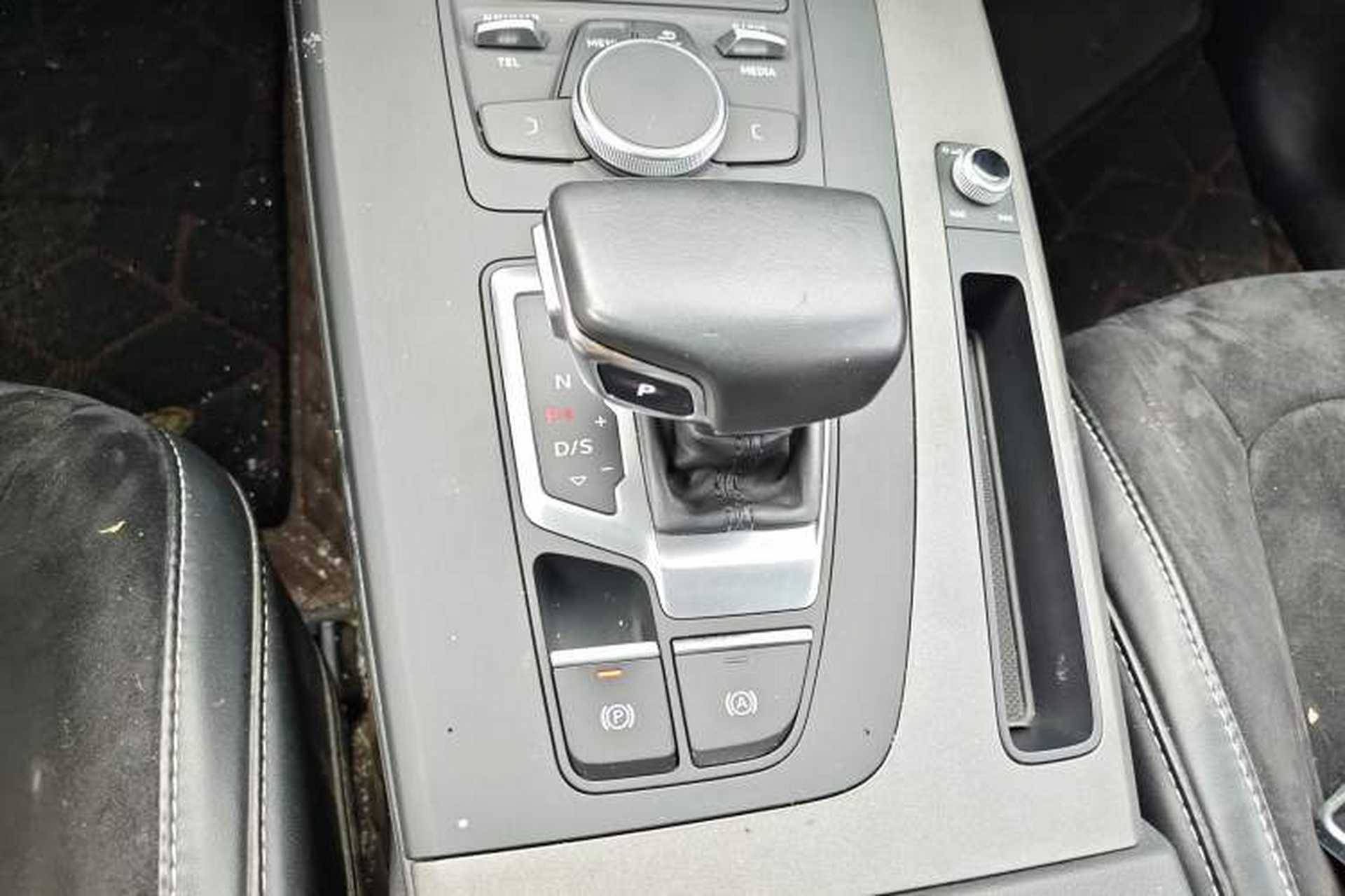 Used Audi Q5L 2018 40 TFSI Prestige Edition China V Gear Lever