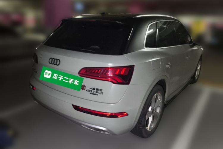 Used Audi Q5L 2018 40 TFSI Prestige Edition China VI Emission Standard Rear Right 45 Deg