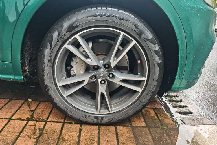 Used Audi Q5L 2018 45 TFSI Prestige Fashion Edition China VI Emission Standard Right Front Wheel Hub