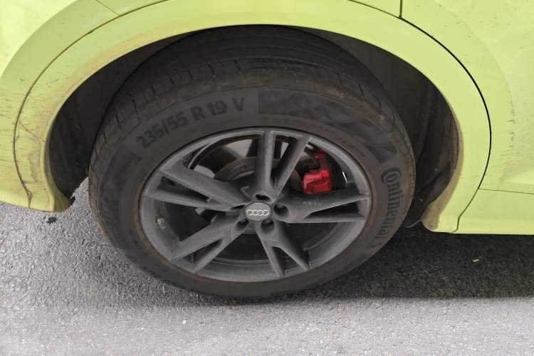 Used Audi Q5L 2018 45 TFSI Prestige Fashion Edition China VI Emission Standard Right Rear Wheel Hub