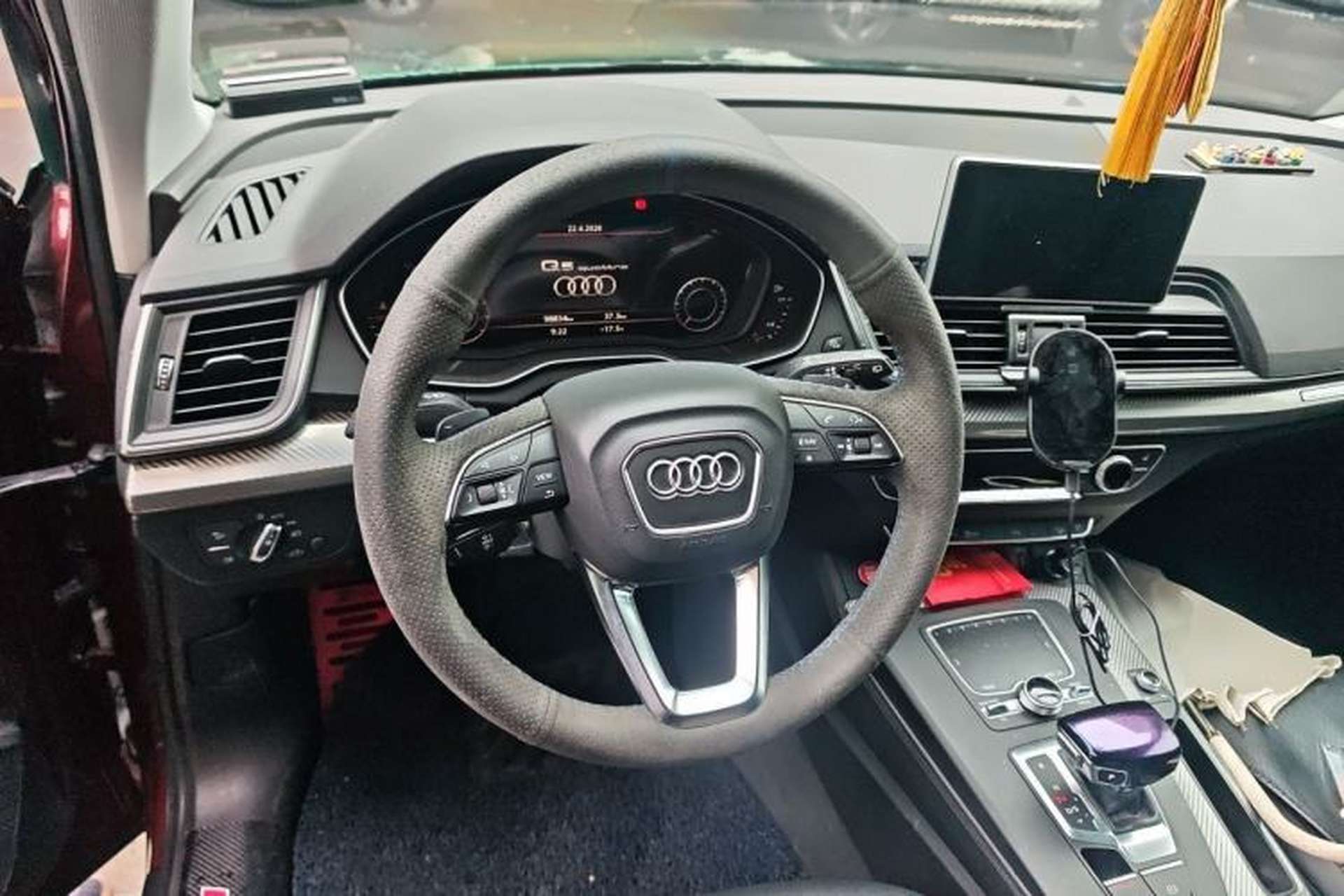 Used Audi Q5L 2018 45 TFSI Prestige Fashion Edition China VI Emission Standard Steering Wheel