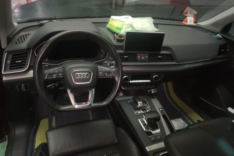 Used Audi Q5L 2018 45 TFSI Prestige Luxury Sport Type China V Emission Standard Center Console