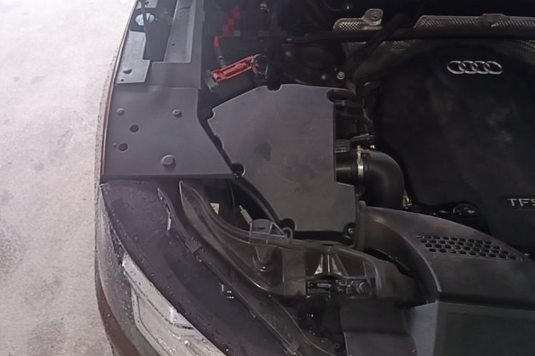 Used Audi Q5L 2018 40 TFSI Prestige Fashion Edition China V Engine Bay Right