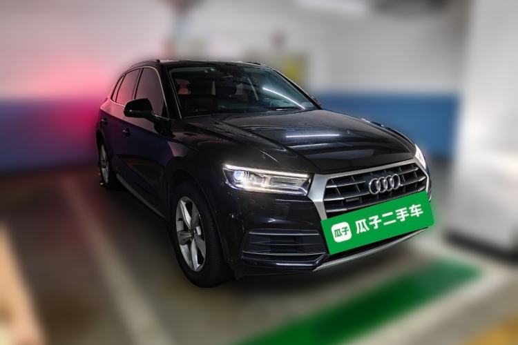 Used Audi Q5L 2018 40 TFSI Prestige Edition China VI Emission Standard Front Right 45 Deg