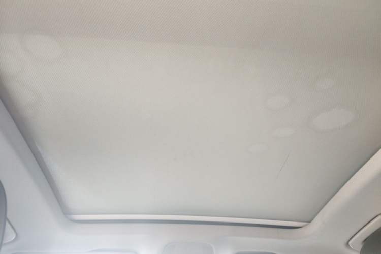 Used Audi Q5L 2018 45 TFSI Prestige Fashion Edition China V Emission Standard Headliner