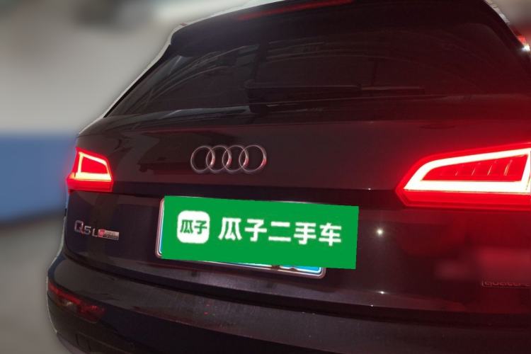 Used Audi Q5L 2018 40 TFSI Prestige Edition China VI Emission Standard Rear