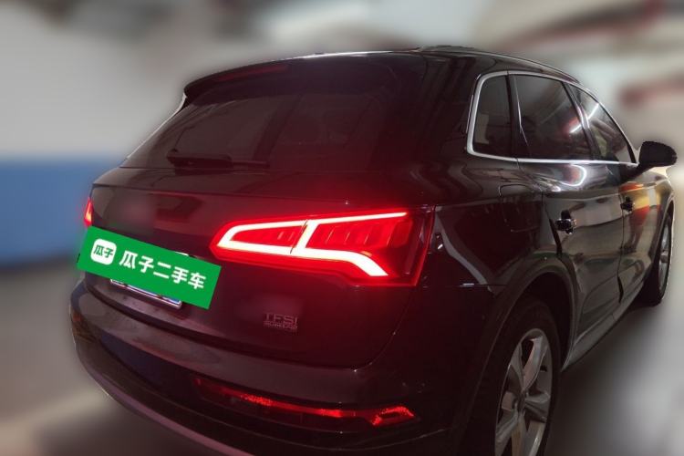 Used Audi Q5L 2018 40 TFSI Prestige Edition China VI Emission Standard Rear Right 45 Deg