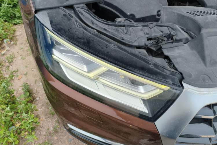 Used Audi Q5L 2018 45 TFSI Prestige Elegant Version China V Right Front Headlight